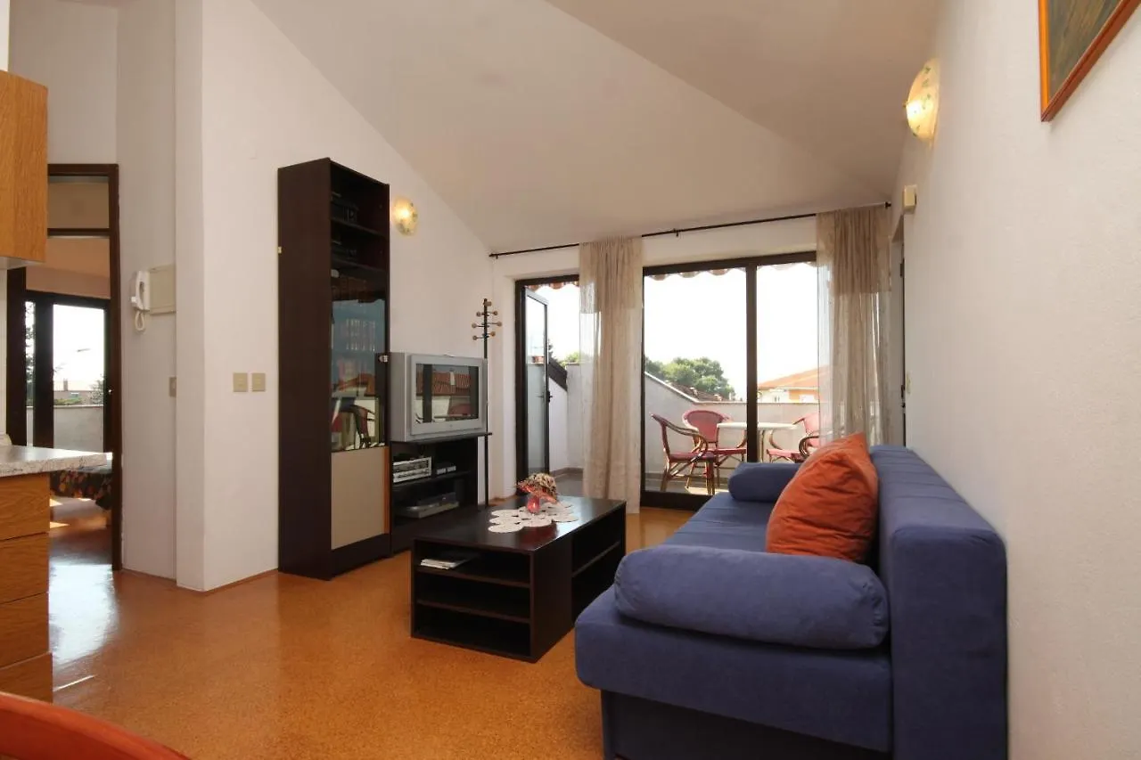 Apartment Umag 7171A