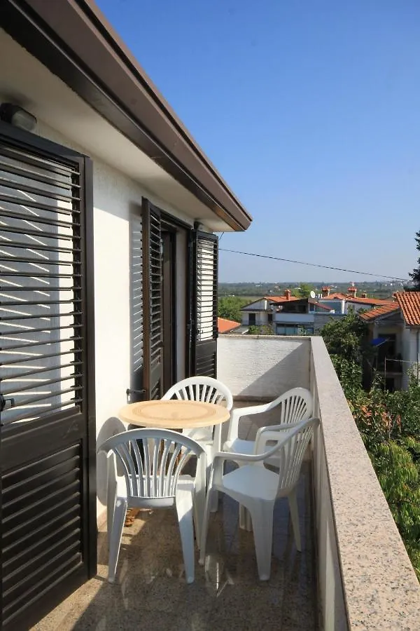 Apartment Umag 7171A 0*,  Croatia