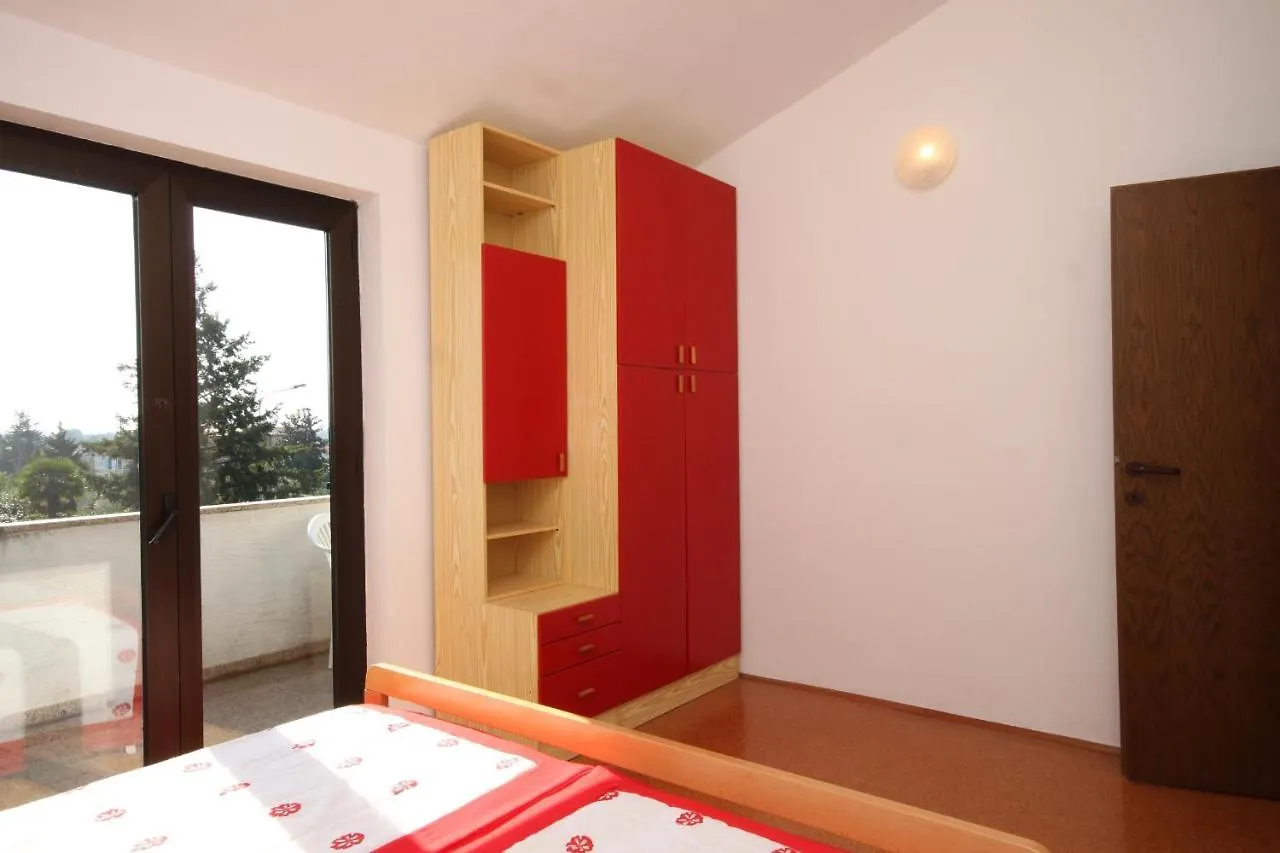 Apartment Umag 7171A 0*,